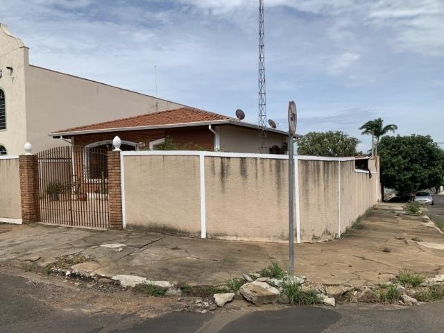 #324 - Casa para Venda em Cosmópolis - SP - 2