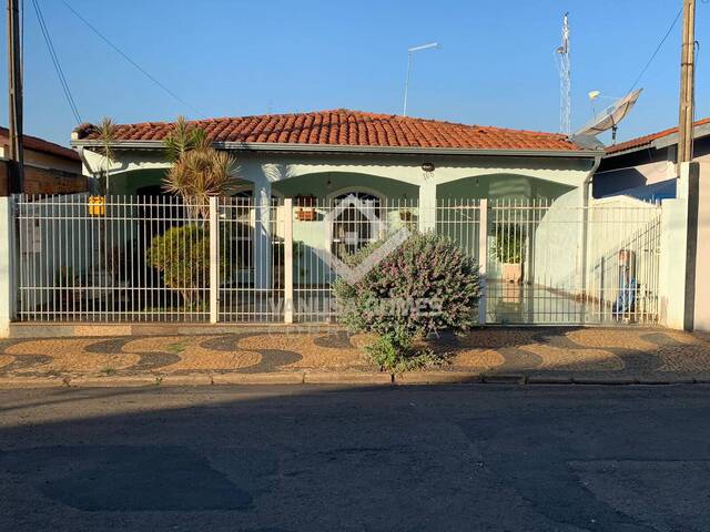 #318 - Casa para Venda em Cosmópolis - SP - 2
