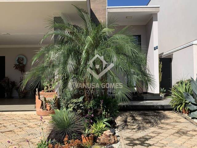 #527 - Casa para Venda em Cosmópolis - SP - 2
