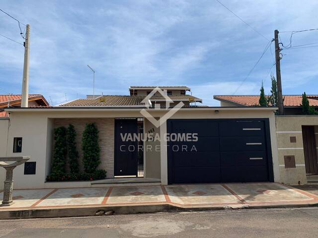 #534 - Casa para Venda em Cosmópolis - SP - 2