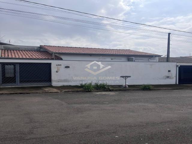 #686 - Casa para Venda em Cosmópolis - SP - 2