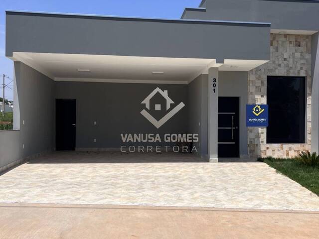 #678 - Casa para Venda em Cosmópolis - SP - 2