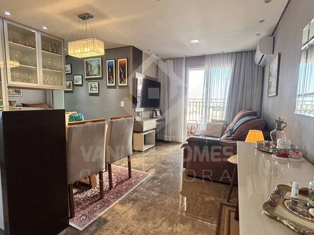 #889 - Apartamento para Venda em Cosmópolis - SP - 2