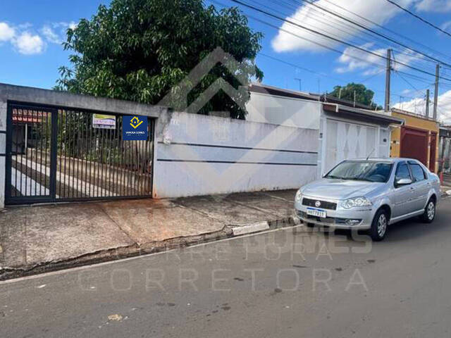 #864 - Casa para Venda em Cosmópolis - SP - 2