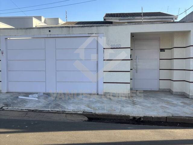 #914 - Casa para Venda em Cosmópolis - SP - 1