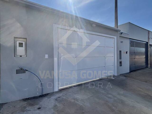 #870 - Casa para Venda em Cosmópolis - SP