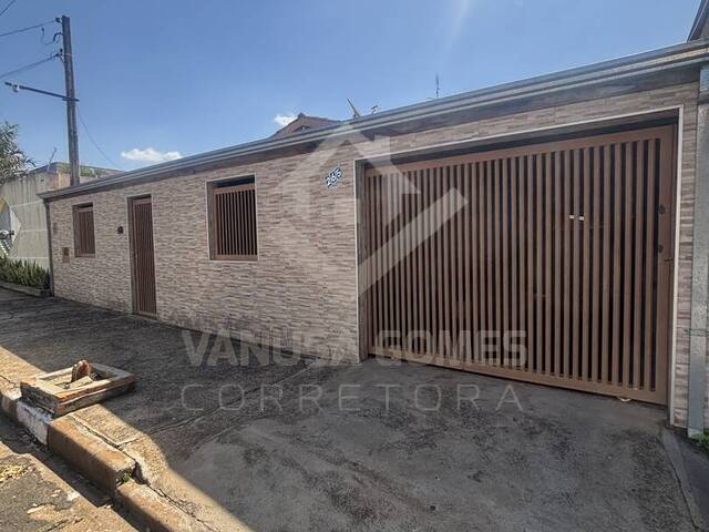 #9399 - Casa para Venda em Cosmópolis - SP - 2