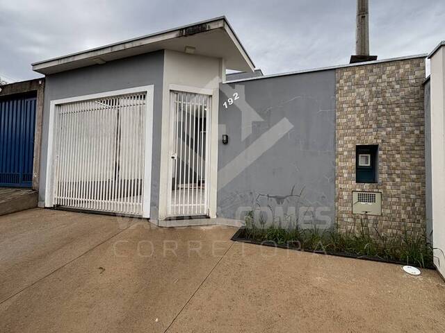 #977 - Casa para Venda em Cosmópolis - SP - 2