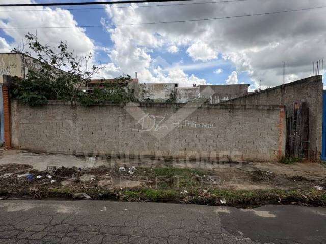 Venda em Parque Residencial Rosamelia - Cosmópolis