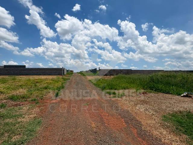 #995 - Área para Venda em Cosmópolis - SP - 2