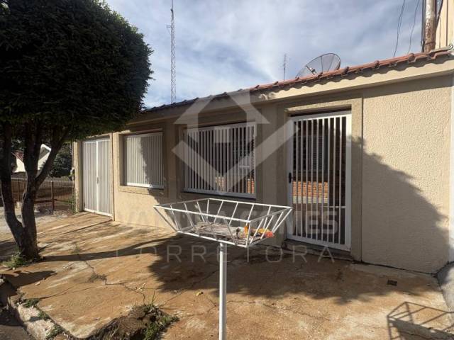 #1004 - Casa para Venda em Cosmópolis - SP - 2