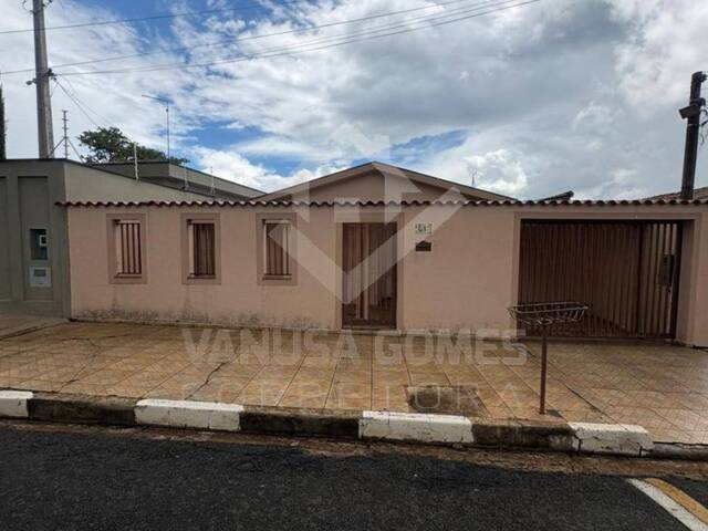 #1018 - Casa para Venda em Cosmópolis - SP