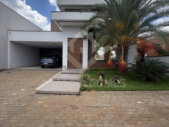 #1022 - Casa para Venda em Artur Nogueira - SP - 2