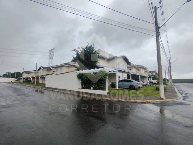 #1024 - Casa para Venda em Cosmópolis - SP
