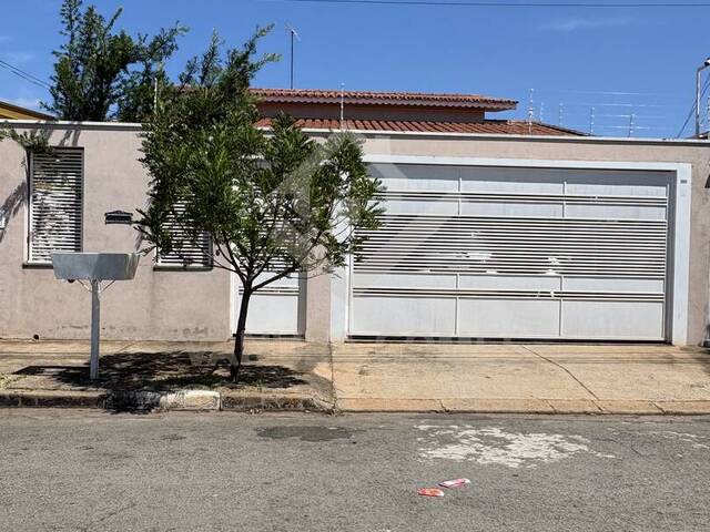 #1020 - Casa para Venda em Cosmópolis - SP