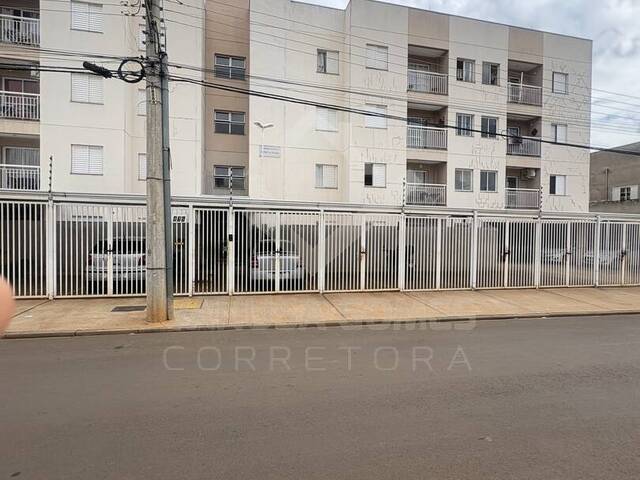 #1043 - Apartamento para Venda em Cosmópolis - SP