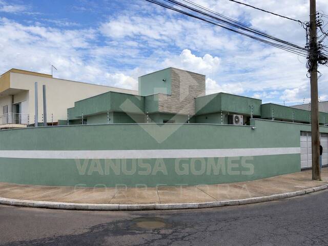 #1048 - Casa para Venda em Cosmópolis - SP - 2
