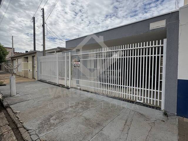 #1059 - Casa para Venda em Cosmópolis - SP - 2