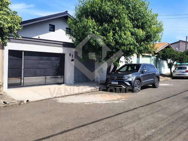 #1073 - Casa para Venda em Nova Odessa - SP - 2