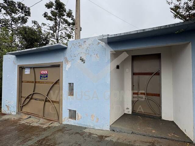 #802 - Casa para Venda em Engenheiro Coelho - SP