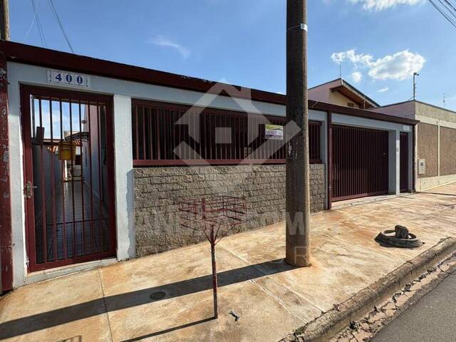 #1095 - Casa para Venda em Cosmópolis - SP