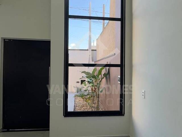 #1109 - Casa para Venda em Cosmópolis - SP