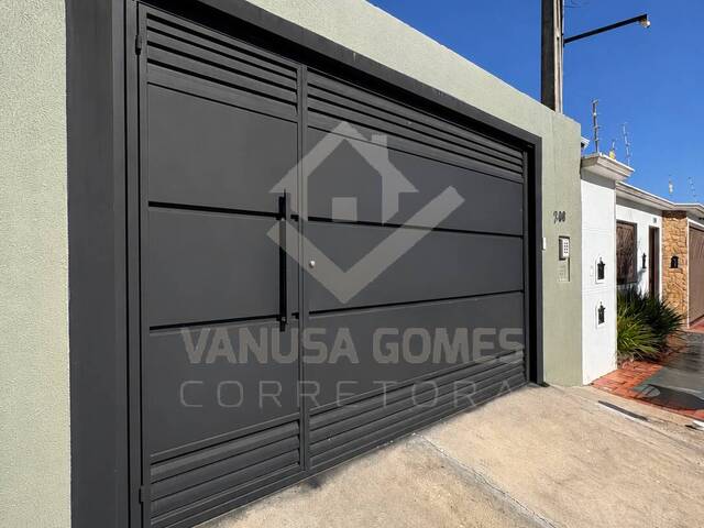 #879 - Casa para Venda em Cosmópolis - SP
