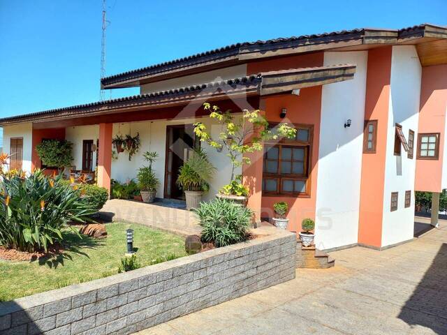 Casa para Venda em Cosmópolis - 4