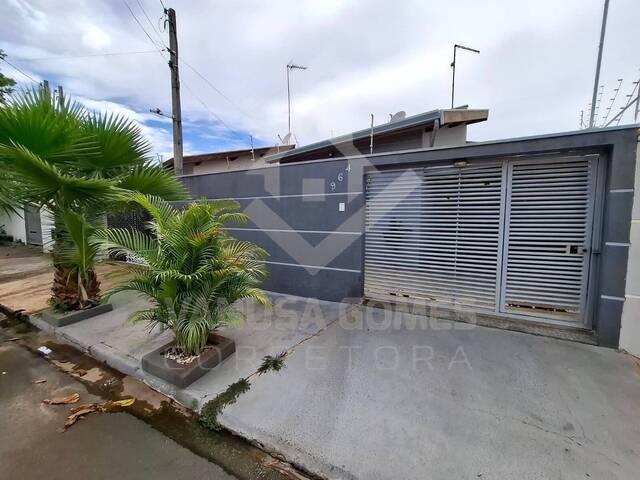 Casa para Venda em Cosmópolis - 2